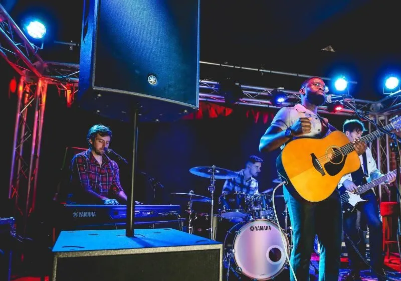 người có chỉ số đường đời số 3