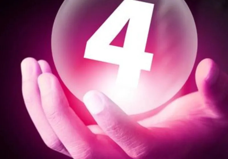 ý nghĩa đỉnh cao số 4 trong thần số học
