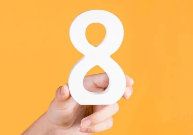 đỉnh cao số 8 thần số học