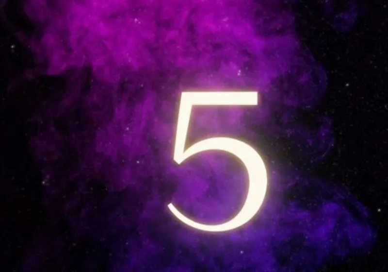 Năm cá nhân số 5