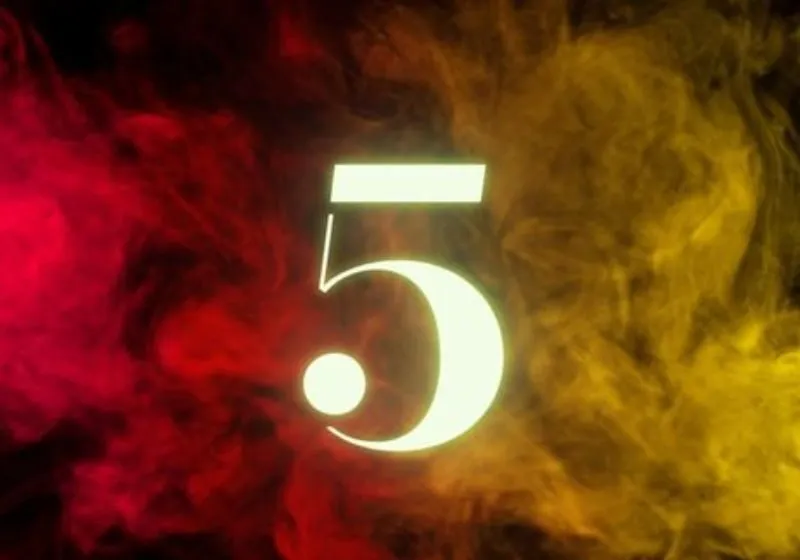 năm cá nhân số 5 năm 2025